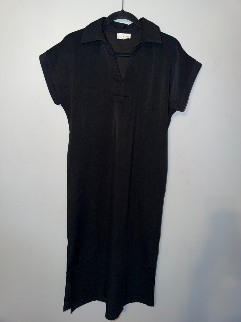 entro Black Collared Scuba Midi Dress